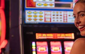 Sports betting section featuring basketball and football on 11phdream